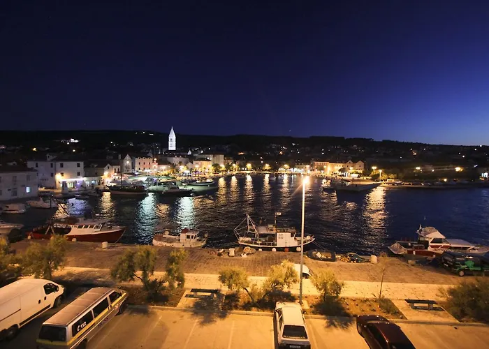 Maja Apartamento *